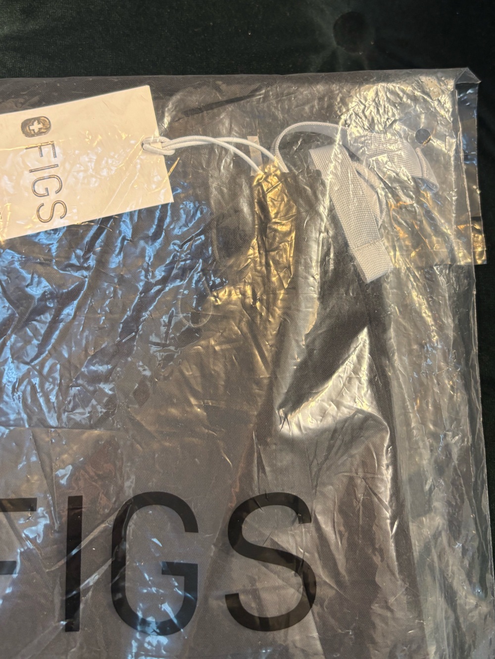 NWT FIGS Men's Black Cairo Straight Leg Zip Fly Scrub Pant - Short - Picture 13 of 13